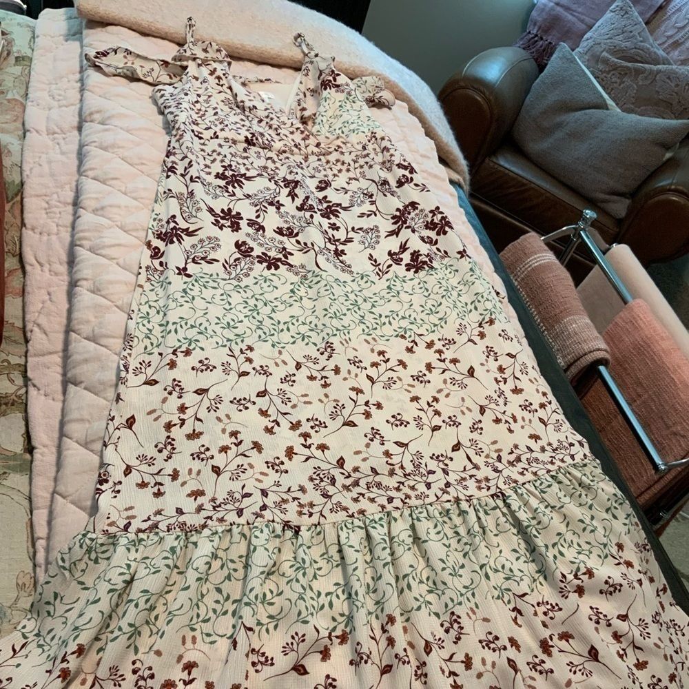 Xhilaration long flowy dress size M - Picture 6 of 7
